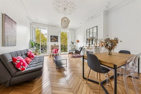 Appartement à louer à Paris 9Ème - Photo 3