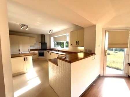 5 Baillieswells Crescent, AB15 9BD, Aberdeen - Photo 4