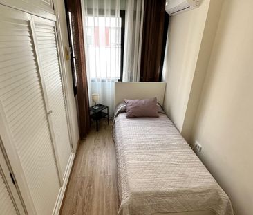 Apartamento de alquiler en Calle Calle de Donoso Cortés, Carolinas ... - Photo 6