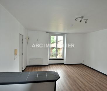 Location Appartement 1 pièce 22m² - Photo 2