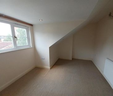 2 bedroom detached bungalow to rent - Photo 1