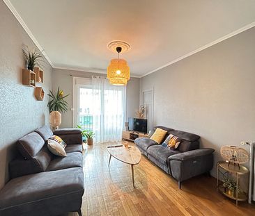 Location Appartement 4 pièces 92m² - Photo 2