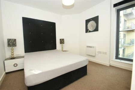 1 bedroom apartment to rent - Photo 2