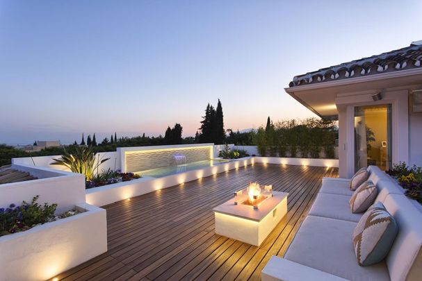 Luxury Villa for rent in The Golden Mile, Spain - Photo 1