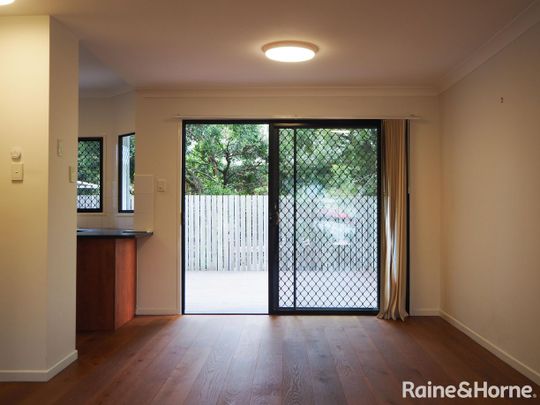 1/23a Ronmack Street, Chermside, QLD 4032 - Photo 1