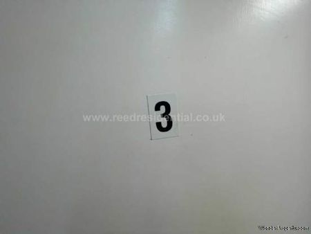 6 bedroom property to rent in Nottingham - Photo 4