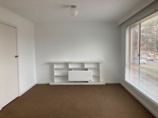 Great Apartment Close To Northcote Plaza - Photo 1