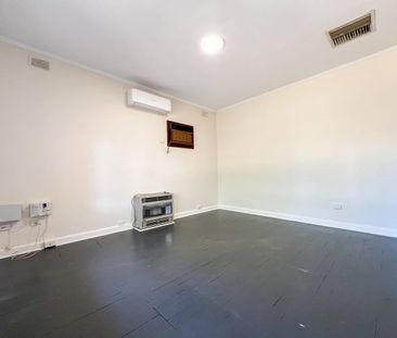 3.3 KW Soalr Power to Assist with Electricity Bills - Photo 2