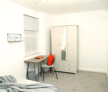 1 bedroom semi-detached house to rent - Photo 4