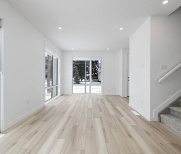 Edmonton Unfurnished townhouse Rental in Idylwylde - Contemporary T... - Photo 3