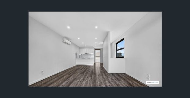 Modern Two-Level Townhouse in a Convenient Glenroy Location - Photo 1