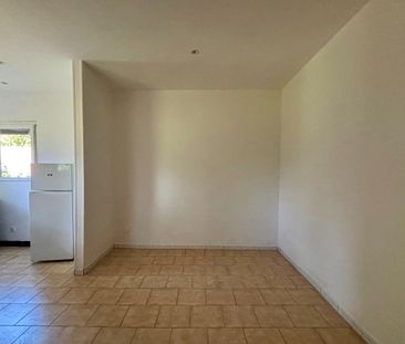 Location Appartement 1 pièce 20m² - Photo 2