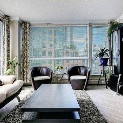 Rarely Large Yaletown 3b / 2br 1300sqft - Photo 3