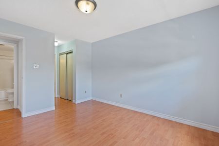 For Lease - 15 Jacksway Crescent Unit# 315, London North, Ontario - Photo 2