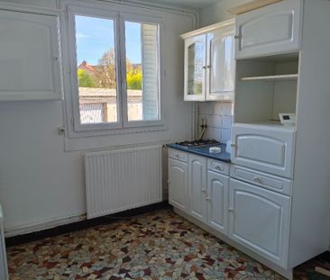 Location Appartement 4 pièces 68m² CHALON SUR SAONE 71100 - Photo 1