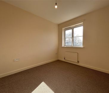 Sheridan Road, Burnham-on-Sea, Somerset, TA8 - Photo 5