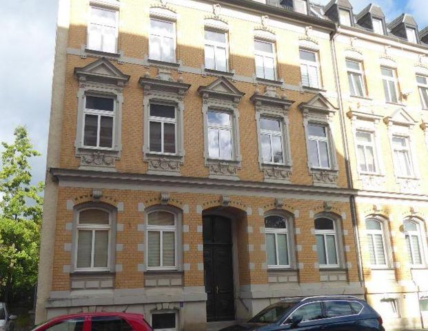 Helios - Klinikum in unmittelbarer Nähe, 2 Zimmer Wohnung mit Einbauküche und Balkon - Foto 1