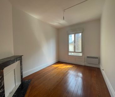 Location Appartement 2 pièces 40m² - Photo 2