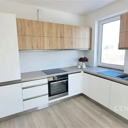Pronájem bytu 2+kk 63 m - Fotografie 1