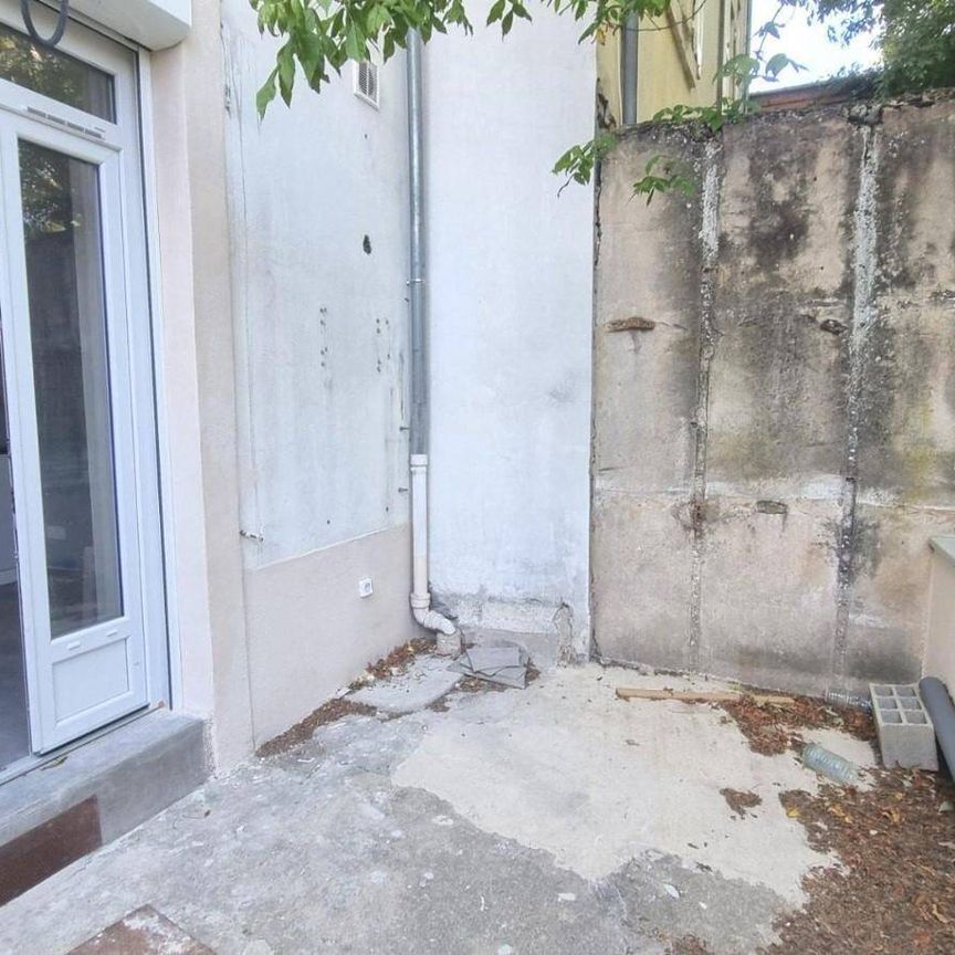 Location appartement 1 pièce 30.42 m² à Valence (26000) - Photo 1