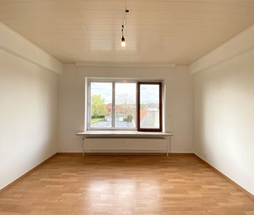 Ruim appartement met 2 slaapkamers - Photo 3