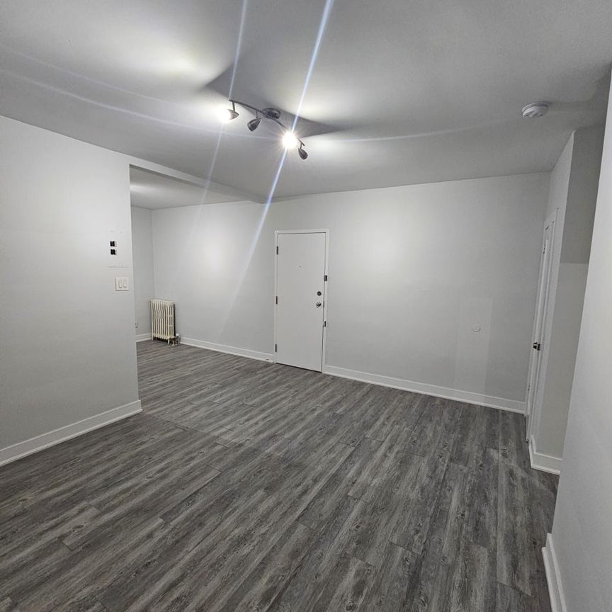For Lease - 1566 Avenue Road Unit# 102, Toronto, Ontario - Photo 1