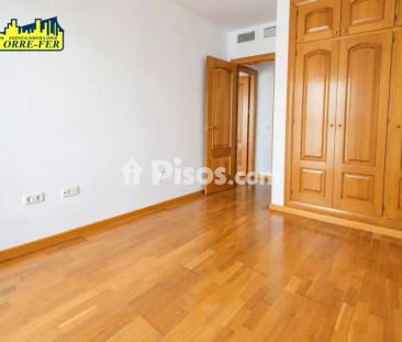 Piso en alquiler en Plaza Vivas Pérez, 1 - Photo 2