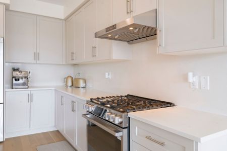 For Lease - 14 Velvet Drive, Whitby, Ontario - Photo 5