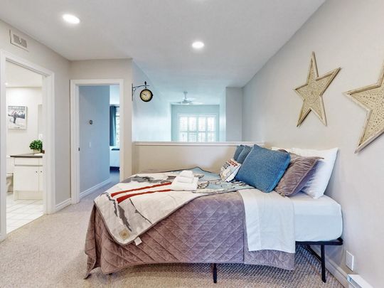 For Lease - 120 Fairway Court Unit# 215, Blue Mountains, Ontario - Photo 1