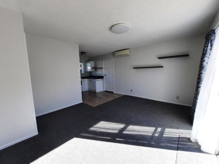 5/33 Torrens Road, Hillmorton - Photo 3