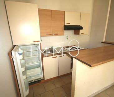 Location Appartement 2 pièces 33m² MARSEILLE 5ème - Photo 4