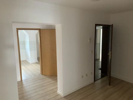 Frisch Sanierte 3 Raumwohnung - Foto 5