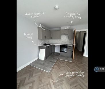 1 bedroom flat to rent - Photo 2