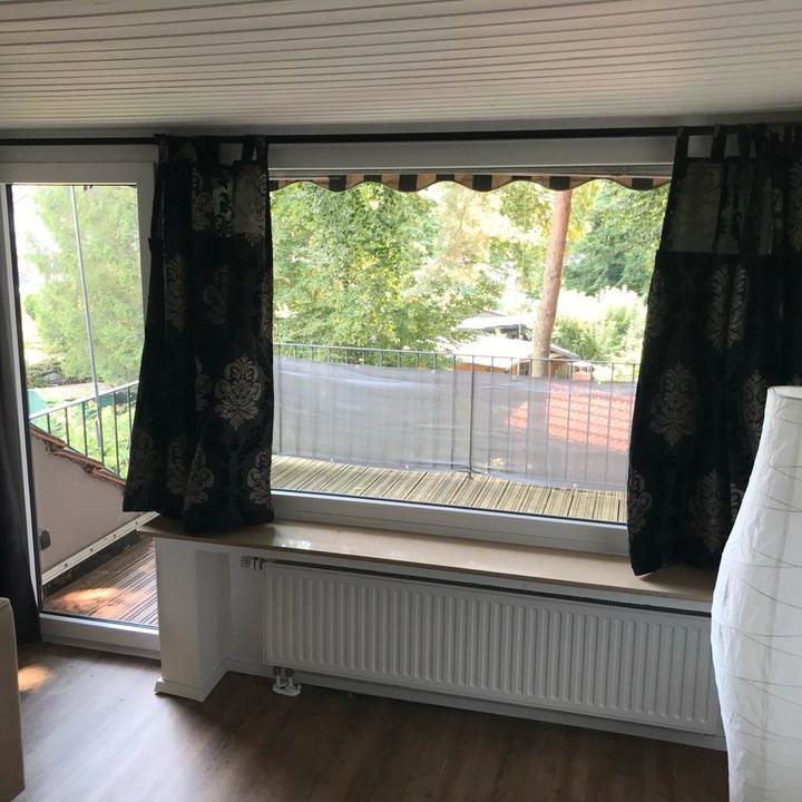 Ruhige 3 Zimmer Wohnung Einbauküche KDB grosser Balkon - Photo 1