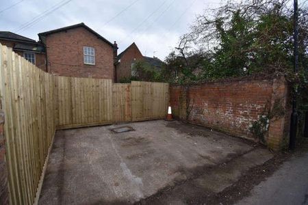 Mews Cottage Russell Terrace, Leamington Spa, CV31 - Photo 4