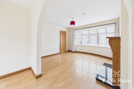 3 Cloverhill Court, Bangor, BT19 6QX - Photo 4