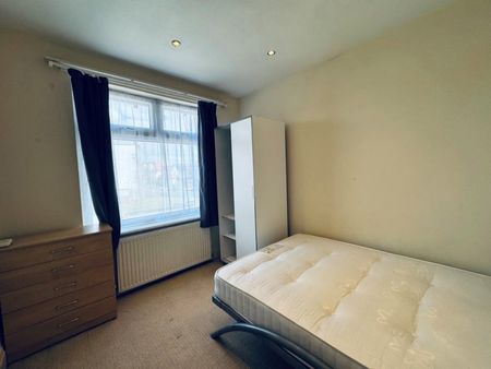 Station Road, Hendon, NW4 - Photo 4