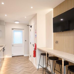 5 bedroom house to rent - Photo 2