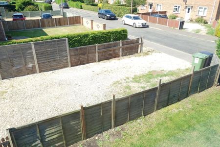 Norwich Road - Photo 4