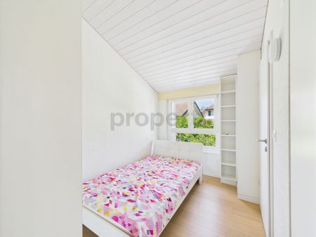 Appartement meublé avec terrasse à 2 pas de lONU calme, confort & services inclus - Photo 3