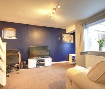 1 bedroom semi-detached house to rent - Photo 5