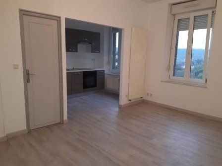 Appartement 3 pièces à Mont-Saint-Martin - Photo 5