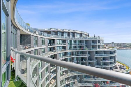 For Lease - 1 Edgewater Drive Unit# SPH #07, Toronto, Ontario - Photo 2