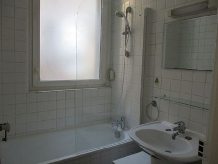 Location Appartement 3 pièces 67m² REIMS 51100 - Photo 3