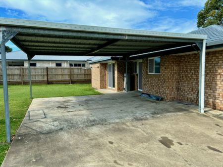 183 Pulgul Street, URANGAN - Photo 3