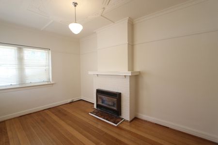 68 Elm Street, North Melbourne VIC 3051 - Photo 2