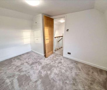 St. Peters Street, Stamford, PE9 - Photo 2