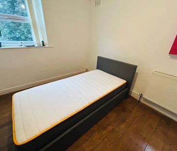 ***ROOM LET*** Maiden Lane, L13 9AW - Photo 2