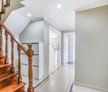 3 room luxury Apartment for rent in Cascais, Portugal - Photo 1