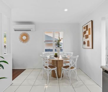 Classic Charm & Generous Space in Acacia Ridge - Photo 4